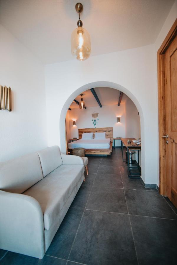 Bueyuekada Loc'Ada Hotel Адалар Екстериор снимка